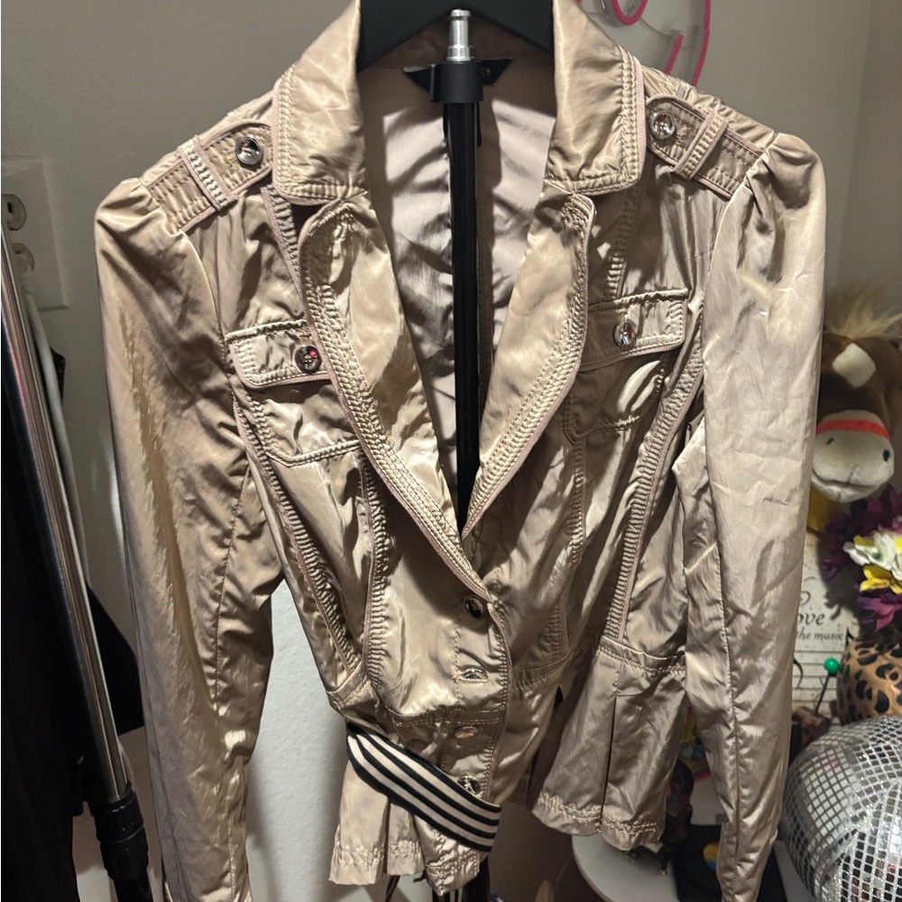 White House Black Market Beige Blazer